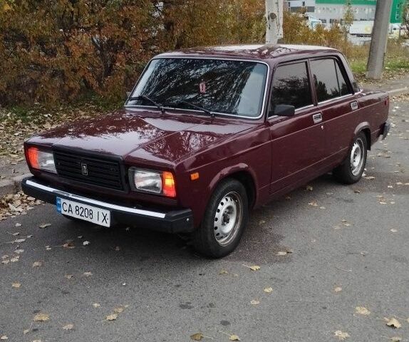 Красный ВАЗ 2107, объемом двигателя 0 л и пробегом 99 тыс. км за 1400 $, фото 1 на Automoto.ua