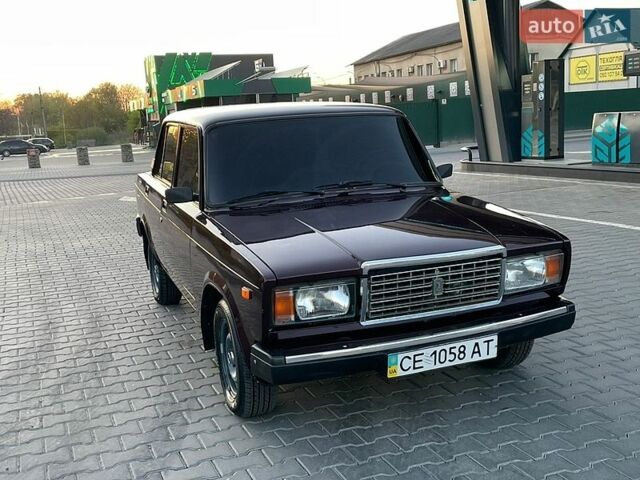 Красный ВАЗ 2107, объемом двигателя 1.6 л и пробегом 108 тыс. км за 1700 $, фото 1 на Automoto.ua