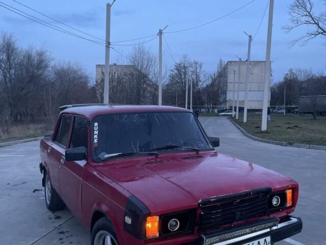 Червоний ВАЗ 2107, об'ємом двигуна 1.5 л та пробігом 3 тис. км за 736 $, фото 1 на Automoto.ua