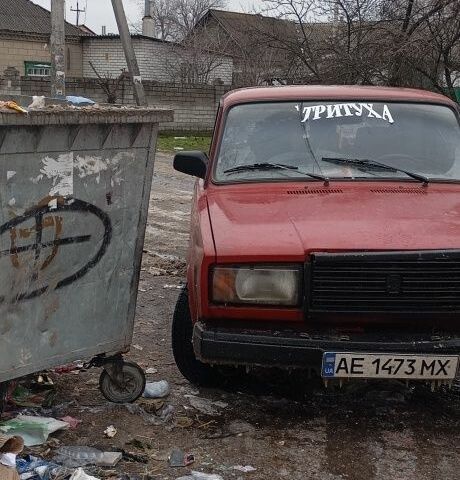 Красный ВАЗ 2107, объемом двигателя 0 л и пробегом 777 тыс. км за 452 $, фото 1 на Automoto.ua