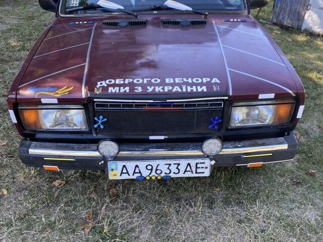 Красный ВАЗ 2107, объемом двигателя 1.7 л и пробегом 2 тыс. км за 900 $, фото 1 на Automoto.ua