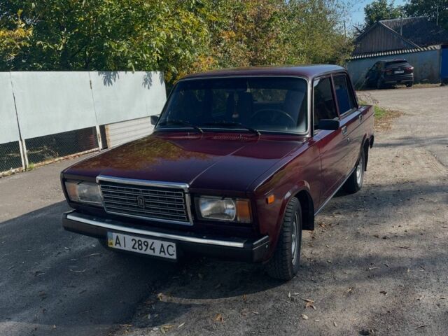 Красный ВАЗ 2107, объемом двигателя 0 л и пробегом 29 тыс. км за 1521 $, фото 1 на Automoto.ua