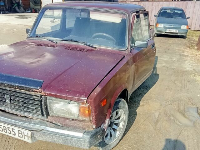 Красный ВАЗ 2107, объемом двигателя 0 л и пробегом 1000 тыс. км за 591 $, фото 1 на Automoto.ua
