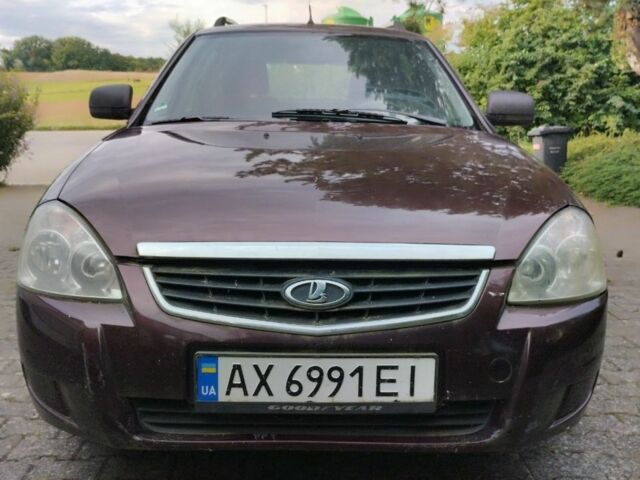 Красный ВАЗ 2107, объемом двигателя 1.6 л и пробегом 170 тыс. км за 1737 $, фото 1 на Automoto.ua