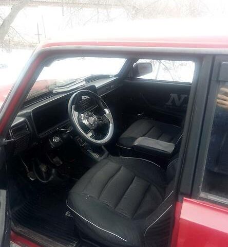 Червоний ВАЗ 2107, об'ємом двигуна 0 л та пробігом 100 тис. км за 1300 $, фото 1 на Automoto.ua
