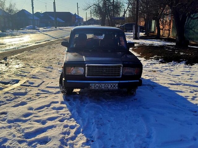 ВАЗ 2107, объемом двигателя 15 л и пробегом 0 тыс. км за 850 $, фото 1 на Automoto.ua