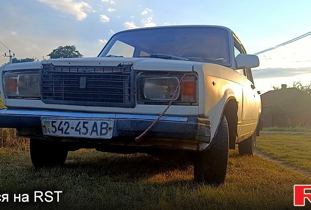 ВАЗ 2107, об'ємом двигуна 1.3 л та пробігом 100 тис. км за 400 $, фото 1 на Automoto.ua