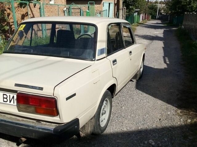 ВАЗ 2107, объемом двигателя 0 л и пробегом 200 тыс. км за 1100 $, фото 1 на Automoto.ua