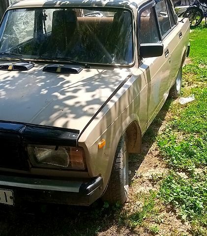 ВАЗ 2107, объемом двигателя 1.5 л и пробегом 0 тыс. км за 400 $, фото 1 на Automoto.ua