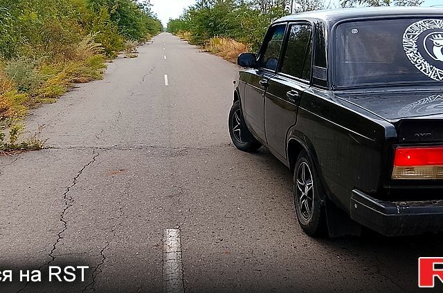 ВАЗ 2107, объемом двигателя 1.5 л и пробегом 0 тыс. км за 1300 $, фото 1 на Automoto.ua