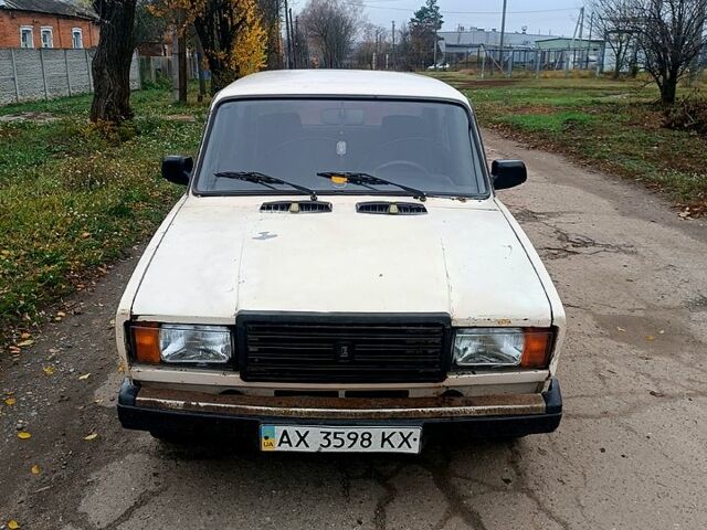 ВАЗ 2107, объемом двигателя 1.3 л и пробегом 236 тыс. км за 550 $, фото 1 на Automoto.ua