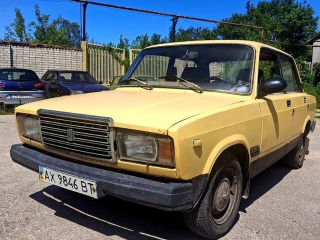 ВАЗ 2107, объемом двигателя 1.5 л и пробегом 0 тыс. км за 450 $, фото 1 на Automoto.ua