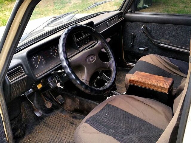 ВАЗ 2107, объемом двигателя 1.5 л и пробегом 0 тыс. км за 400 $, фото 1 на Automoto.ua