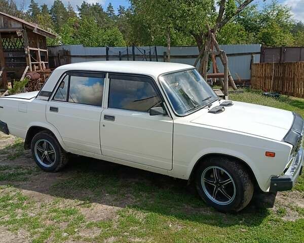 ВАЗ 2107, объемом двигателя 1.5 л и пробегом 76 тыс. км за 1150 $, фото 1 на Automoto.ua