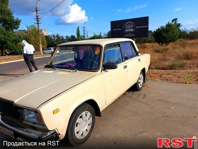 ВАЗ 2107, объемом двигателя 1.5 л и пробегом 0 тыс. км за 700 $, фото 1 на Automoto.ua