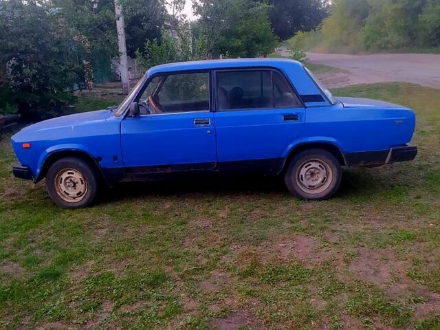 ВАЗ 2107, объемом двигателя 1.5 л и пробегом 100 тыс. км за 600 $, фото 1 на Automoto.ua
