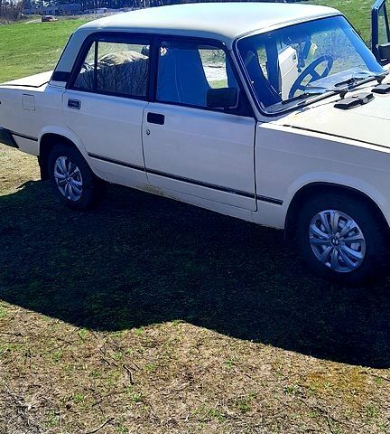 ВАЗ 2107, объемом двигателя 1.5 л и пробегом 0 тыс. км за 840 $, фото 1 на Automoto.ua