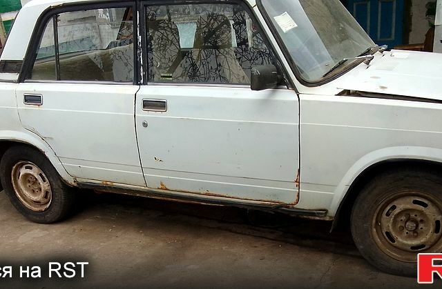 ВАЗ 2107, объемом двигателя 1.5 л и пробегом 200 тыс. км за 290 $, фото 1 на Automoto.ua