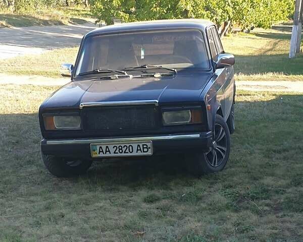 ВАЗ 2107, объемом двигателя 0 л и пробегом 150 тыс. км за 900 $, фото 1 на Automoto.ua