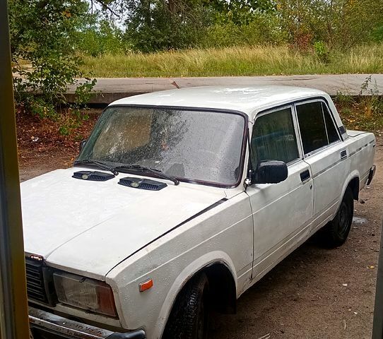 ВАЗ 2107, объемом двигателя 1.5 л и пробегом 289 тыс. км за 264 $, фото 1 на Automoto.ua