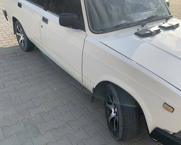ВАЗ 2107, объемом двигателя 0 л и пробегом 150 тыс. км за 1400 $, фото 1 на Automoto.ua