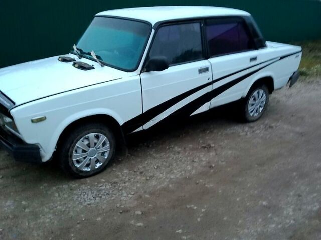 ВАЗ 2107, объемом двигателя 16 л и пробегом 0 тыс. км за 550 $, фото 1 на Automoto.ua