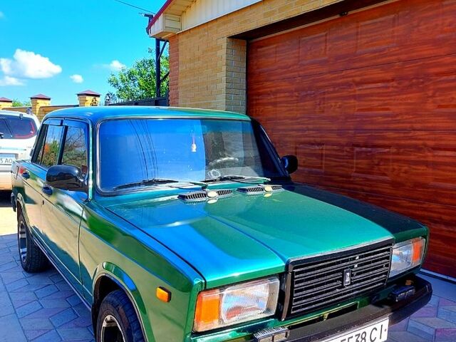 ВАЗ 2107, объемом двигателя 1.6 л и пробегом 255 тыс. км за 1400 $, фото 1 на Automoto.ua