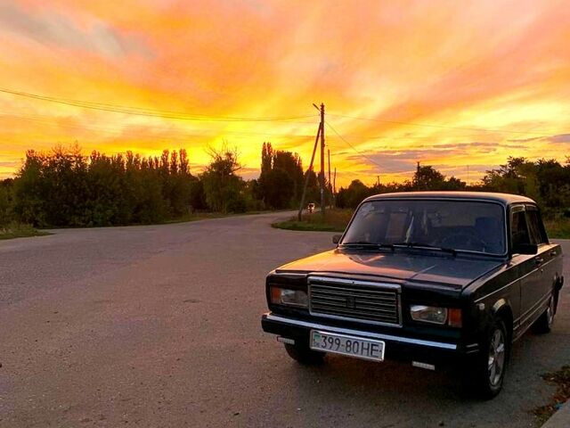 ВАЗ 2107, об'ємом двигуна 1.5 л та пробігом 300 тис. км за 900 $, фото 1 на Automoto.ua
