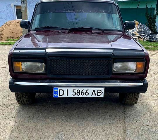 ВАЗ 2107, объемом двигателя 15 л и пробегом 0 тыс. км за 1000 $, фото 1 на Automoto.ua
