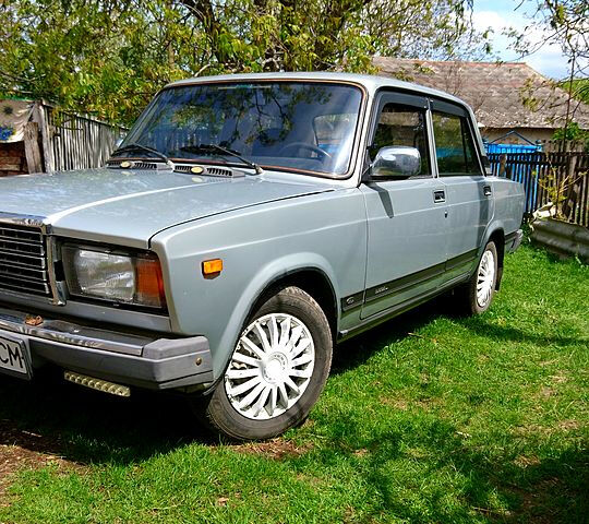 ВАЗ 2107, объемом двигателя 1.5 л и пробегом 50 тыс. км за 1699 $, фото 1 на Automoto.ua