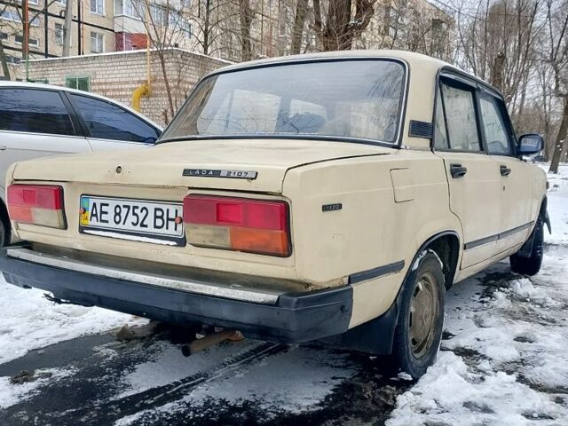 Жовтий ВАЗ 2107, об'ємом двигуна 1.5 л та пробігом 37 тис. км за 650 $, фото 1 на Automoto.ua