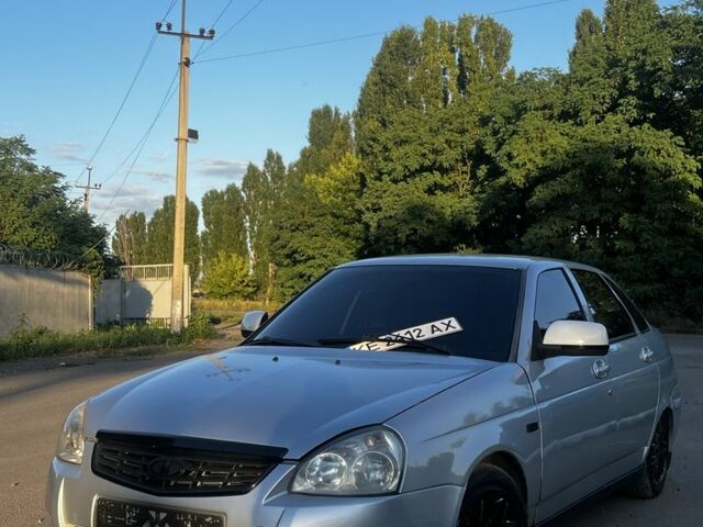 Серый ВАЗ 2107, объемом двигателя 1.6 л и пробегом 250 тыс. км за 2791 $, фото 1 на Automoto.ua