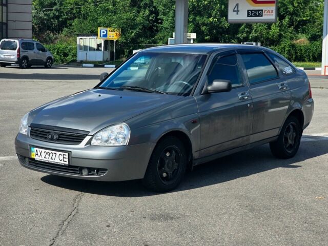 Серый ВАЗ 2107, объемом двигателя 1.6 л и пробегом 250 тыс. км за 1700 $, фото 1 на Automoto.ua