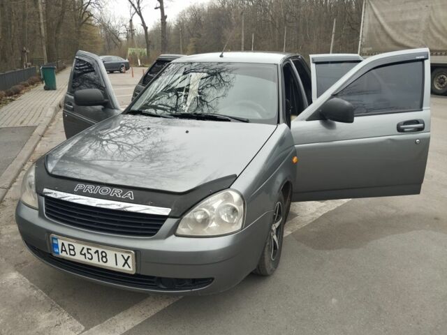 Серый ВАЗ 2107, объемом двигателя 1.6 л и пробегом 170 тыс. км за 3200 $, фото 1 на Automoto.ua
