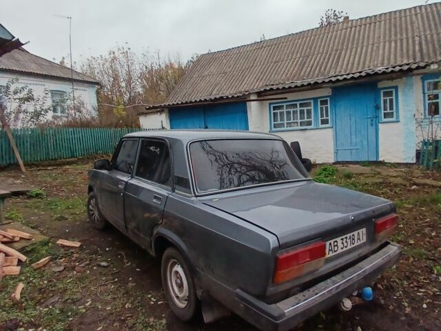 ВАЗ 2107 2006 у Погребище на Automoto.ua Сірий ВАЗ 2107, об'ємом двигуна 1.5 л та пробігом 150 тис. км за 1786 $, фото 1 на Automoto.ua