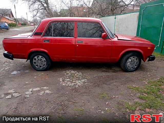 Серый ВАЗ 2107, объемом двигателя 1.5 л и пробегом 0 тыс. км за 450 $, фото 1 на Automoto.ua
