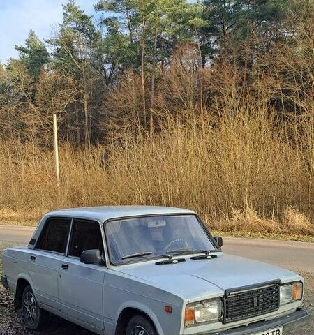 Сірий ВАЗ 2107, об'ємом двигуна 1.5 л та пробігом 30 тис. км за 450 $, фото 1 на Automoto.ua