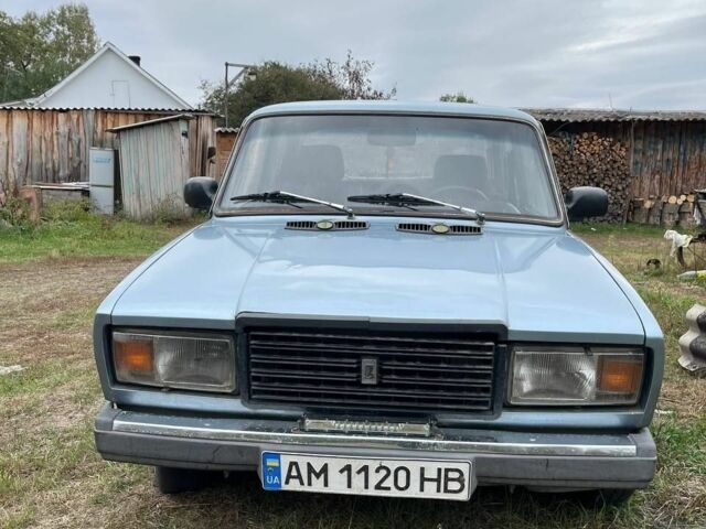 ВАЗ 2107 1990 в Коростышеве на Automoto.ua Серый ВАЗ 2107, объемом двигателя 1.5 л и пробегом 200 тыс. км за 1150 $, фото 1 на Automoto.ua