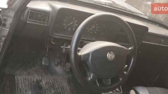 Серый ВАЗ 2107, объемом двигателя 1.45 л и пробегом 68 тыс. км за 600 $, фото 1 на Automoto.ua