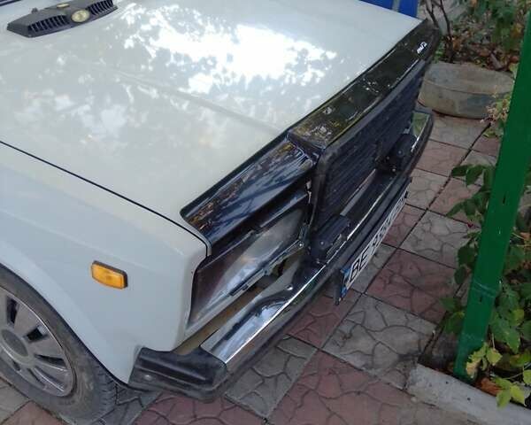 Серый ВАЗ 2107, объемом двигателя 1.5 л и пробегом 120 тыс. км за 1700 $, фото 1 на Automoto.ua