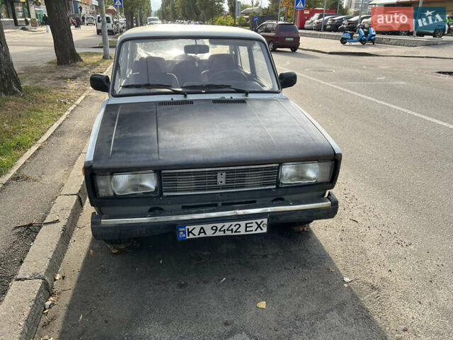 Серый ВАЗ 2107, объемом двигателя 1.5 л и пробегом 100 тыс. км за 726 $, фото 1 на Automoto.ua