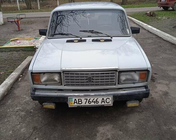 Серый ВАЗ 2107, объемом двигателя 1.5 л и пробегом 97 тыс. км за 1350 $, фото 1 на Automoto.ua