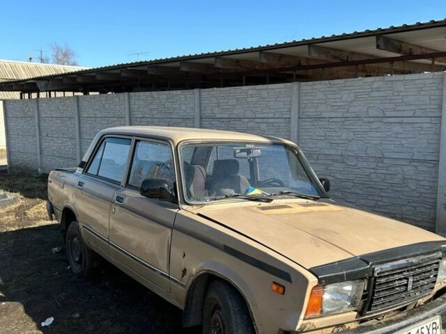 Серый ВАЗ 2107, объемом двигателя 0 л и пробегом 50 тыс. км за 418 $, фото 1 на Automoto.ua