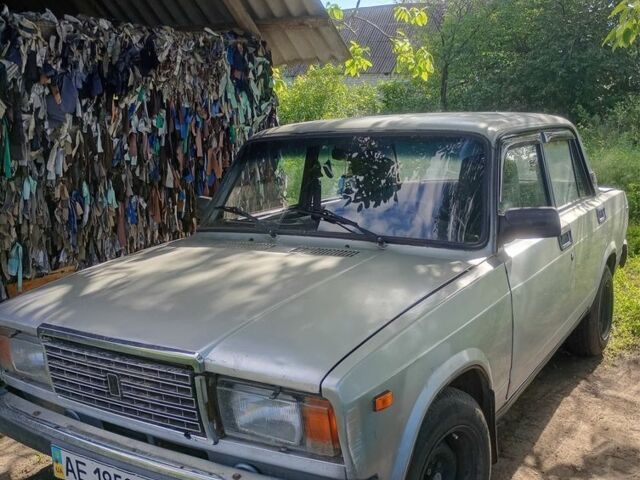 Серый ВАЗ 2107, объемом двигателя 0 л и пробегом 1000 тыс. км за 677 $, фото 1 на Automoto.ua