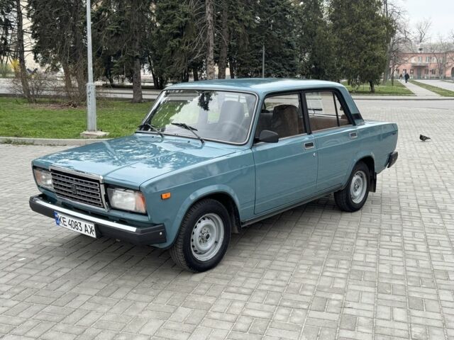 Серый ВАЗ 2107, объемом двигателя 1.5 л и пробегом 54 тыс. км за 2600 $, фото 1 на Automoto.ua