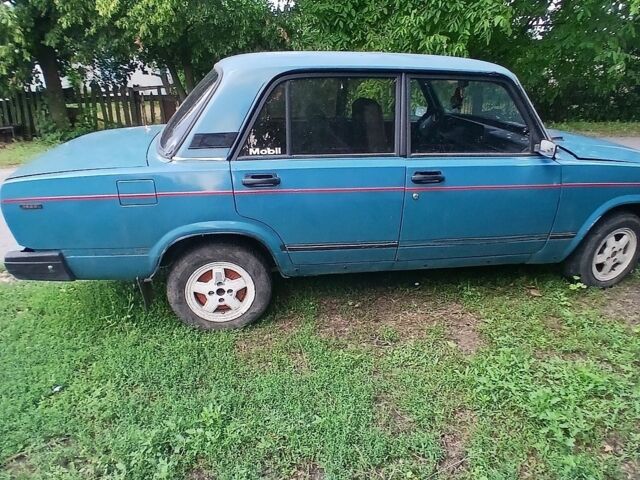 Сірий ВАЗ 2107, об'ємом двигуна 1.45 л та пробігом 40 тис. км за 25000 $, фото 1 на Automoto.ua