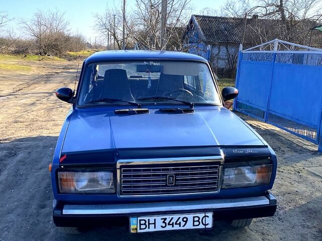 Сірий ВАЗ 2107, об'ємом двигуна 1.3 л та пробігом 100 тис. км за 900 $, фото 1 на Automoto.ua