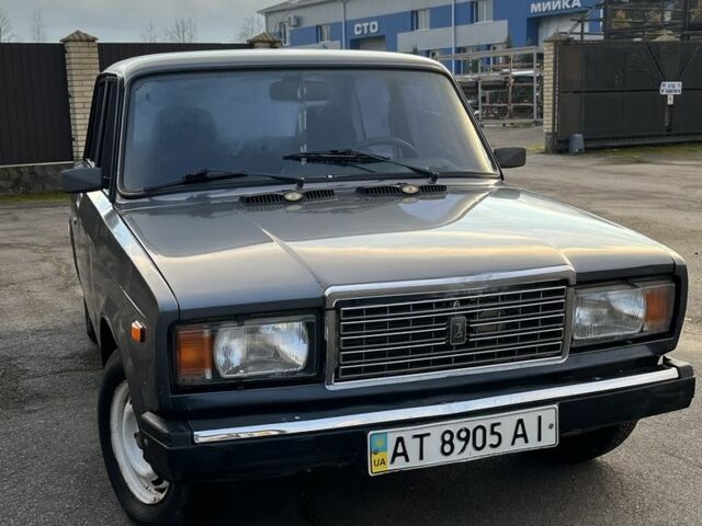 Серый ВАЗ 2107, объемом двигателя 1.5 л и пробегом 76 тыс. км за 1199 $, фото 1 на Automoto.ua