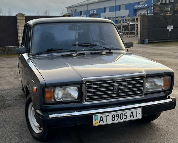 Серый ВАЗ 2107, объемом двигателя 1.5 л и пробегом 80 тыс. км за 1199 $, фото 1 на Automoto.ua