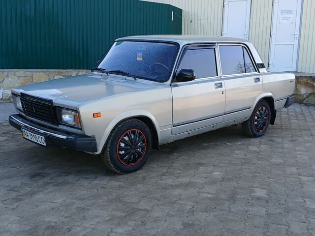 Сірий ВАЗ 2107, об'ємом двигуна 1.5 л та пробігом 85 тис. км за 1350 $, фото 1 на Automoto.ua